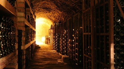 Wine_cellar